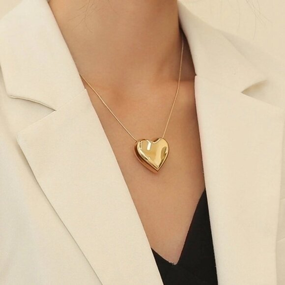 Heart Shape Titanium Steel Plating Necklace - Picture 2 of 2